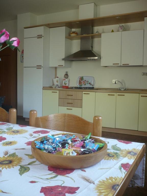 Appartamento Michela Brenzone sul Garda Room photo